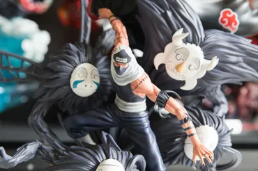 Clouds Studio Kakuzu Statue Review